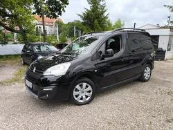 Czarny Używany 2017 Citroën Berlingo Minivan | 33 900 zł (Uczciwa cena)