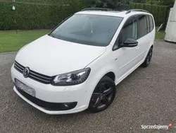 Biały Używany 2012 VW Touran Minivan | 39 000 zł (Dość drogi)