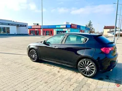 Czarny Używany 2013 Alfa Romeo Giulietta Hatchback | 35 900 zł (Uczciwa cena)