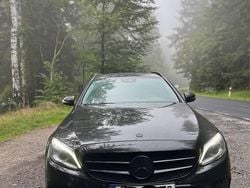 Czarny Używany 2018 Mercedes C220 Kombi | 65 000 zł (Dobra cena)