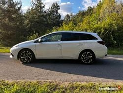 Biały Używany 2016 Toyota Auris Kombi | 29 999 zł (Uczciwa cena)