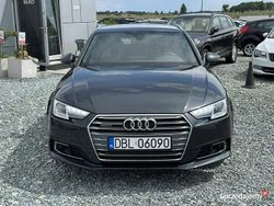 Szary Używany 2018 Audi A4 S-Line Kombi | 76 900 zł (Drogi)