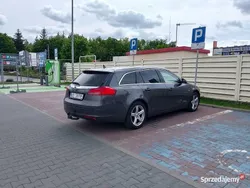 Szary Używany 2010 Opel Insignia Kombi | 18 500 zł (Uczciwa cena)