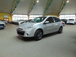 Srebrny Używany 2010 Renault Clio II Kombi | 19 900 zł
