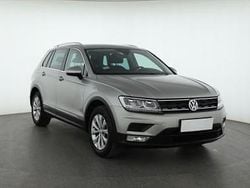 Szary Używany 2017 VW Tiguan SUV | 70 999 zł (Uczciwa cena)