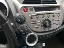 Szary Używany 2009 Honda Jazz Hatchback | 14 600 zł (Uczciwa cena)