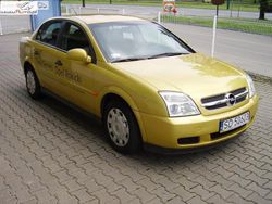 Złoty (metalik) Używany 2003 Opel Vectra Sedan/Limuzyna | 26 900 zł