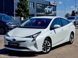 Biały Używany 2016 Toyota Prius Premium Hatchback | 66 900 zł