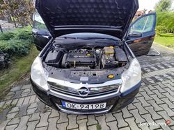 Używany 2008 Opel Astra Kombi | 11 500 zł (Dość drogi)