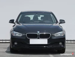 Czarny Używany 2013 BMW 316 Kombi | 38 899 zł