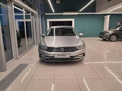 Srebrny Używany 2022 VW Passat Business Kombi | 75 500 zł (Uczciwa cena)