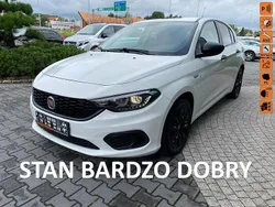 Biały Używany 2019 Fiat Tipo Hatchback | 41 900 zł (Uczciwa cena)