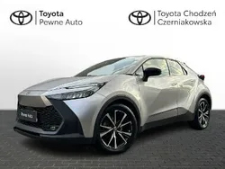 Srebrny Używany 2024 Toyota C-HR Style SUV | 129 900 zł (Dobra cena)