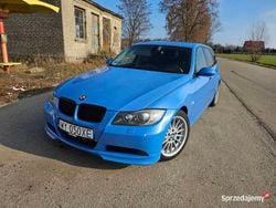 Niebieski Używany 2005 BMW 325 Kombi | 17 500 zł
