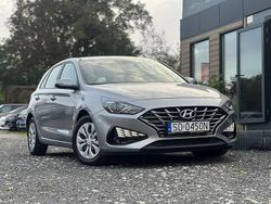 Srebrny (metalik) Używany 2023 Hyundai i30 Hatchback | 59 900 zł (Uczciwa cena)