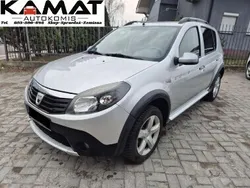 Inny kolor Używany 2011 Dacia Sandero Hatchback | 17 900 zł