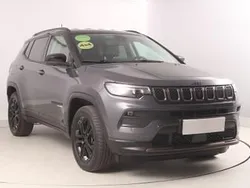 Szary Używany 2022 Jeep Compass SUV | 109 999 zł (Uczciwa cena)