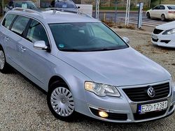 Srebrny (metalik) Używany 2007 VW Passat Kombi | 12 900 zł (Dość drogi)