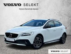 Biały Używany 2019 Volvo V40 CC Kombi | 89 900 zł