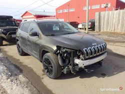 Brązowy Używany 2015 Jeep Cherokee SUV | 28 600 zł