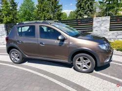Brązowy Używany 2017 Dacia Sandero Stepway Hatchback | 35 900 zł (Uczciwa cena)