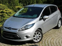 Srebrny Używany 2010 Ford Fiesta Hatchback | 16 800 zł (Uczciwa cena)