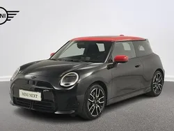 Legend grey metalizowany Używany 2023 Mini Cooper SE Hatchback | 169 900 zł (Uczciwa cena)
