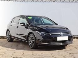 Czarny Używany 2020 VW Golf VIII Hatchback | 84 999 zł (Uczciwa cena)