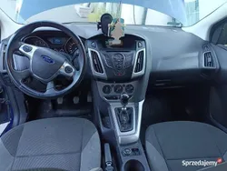Granatowy Używany 2011 Ford Focus Kombi | 14 990 zł (Uczciwa cena)