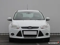 Biały Używany 2013 Ford Focus Hatchback | 22 899 zł (Uczciwa cena)