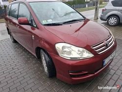 Używany 2005 Toyota Avensis Verso Minivan | 5500 zł