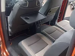 Pomarańczowy Używany 2007 VW Touran Cross Minivan | 23 900 zł