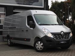 Srebrny (jasnoszary) Używany 2018 Renault Master Van | 74 900 zł (Dość drogi)