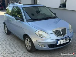 Niebieski Używany 2004 Lancia Ypsilon Hatchback | 5900 zł
