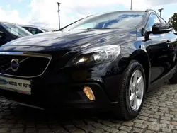 Czarny metalik Używany 2013 Volvo V40 Kombi | 58 800 zł