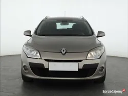Brązowy Używany 2010 Renault Mégane GrandTour Kombi | 16 999 zł (Uczciwa cena)