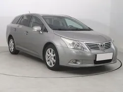Srebrny Używany 2010 Toyota Avensis Kombi | 21 499 zł (Uczciwa cena)