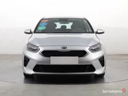 Srebrny Używany 2021 Kia Ceed Hatchback | 45 999 zł (Dobra cena)