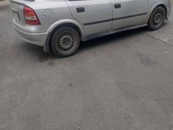 Srebrny Używany 2004 Opel Astra Hatchback | 6000 zł (Dobra cena)