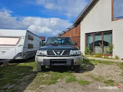 Zielony Używany 1999 Nissan Patrol SUV | 35 000 zł (Uczciwa cena)