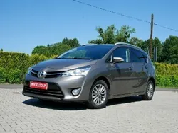 Grafitowy Używany 2016 Toyota Verso Premium Minivan | 49 900 zł (Uczciwa cena)