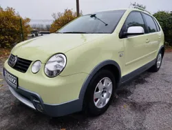 Żółty Używany 2004 VW Polo Hatchback | 4500 zł