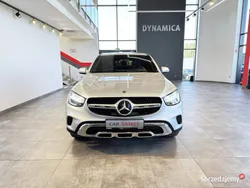 Srebrny Używany 2019 Mercedes GLC200 SUV | 147 900 zł