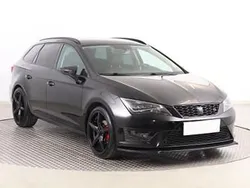 Czarny Używany 2015 Seat Leon Kombi | 54 999 zł (Uczciwa cena)