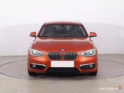 Pomarańczowy Używany 2016 BMW 118 Hatchback | 55 999 zł (Uczciwa cena)