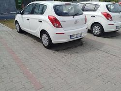 Biały Używany 2015 Toyota Yaris Hatchback | 11 900 zł (Super Cena)