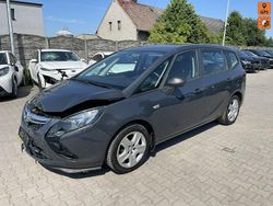 Grafitowy (metalik) Używany 2016 Opel Zafira Minivan | 16 900 zł