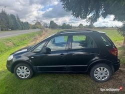 Czarny Używany 2007 Fiat Sedici SUV | 12 000 zł (Dość drogi)