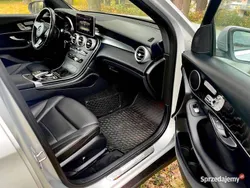 Srebrny Używany 2019 Mercedes GLC300 | 115 000 zł (Super Cena)