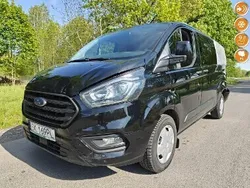 Czarny Używany 2018 Ford Transit Custom Minivan | 33 900 zł
